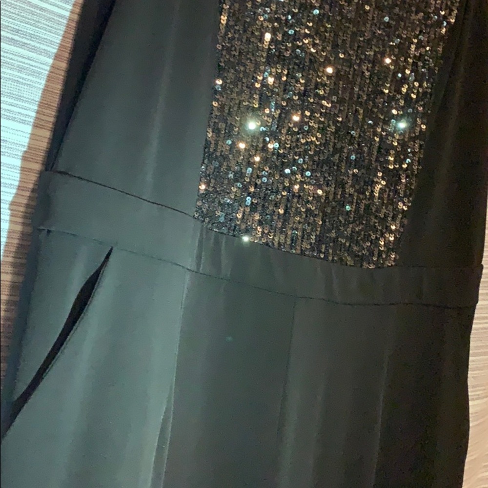 Dress - Picture 6 of 7